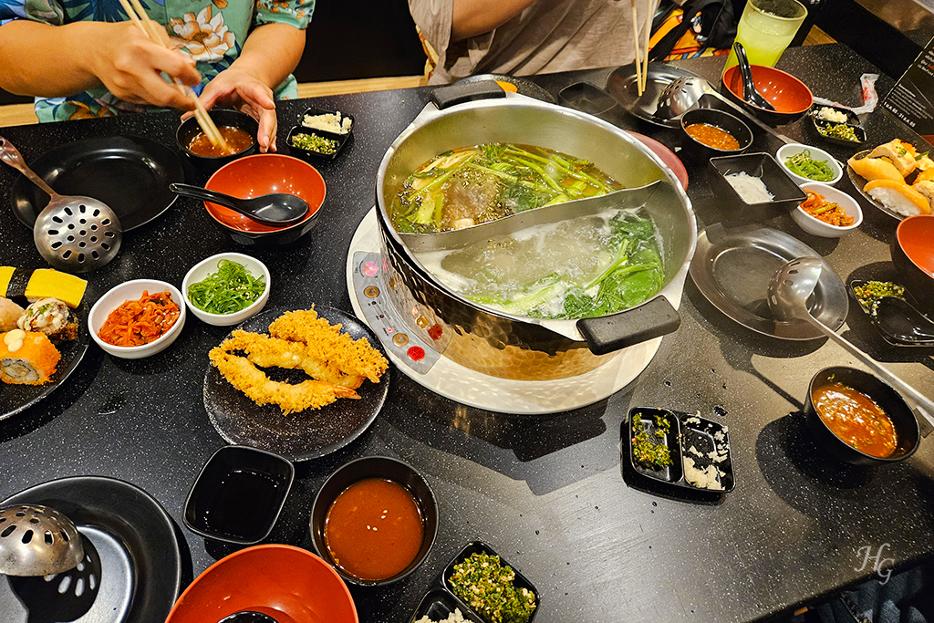 태국 방콕 샤부시 바이 오이시 (SHABU SHI by OISHI) 수끼 및 밑반찬