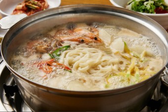 바지락 칼국수