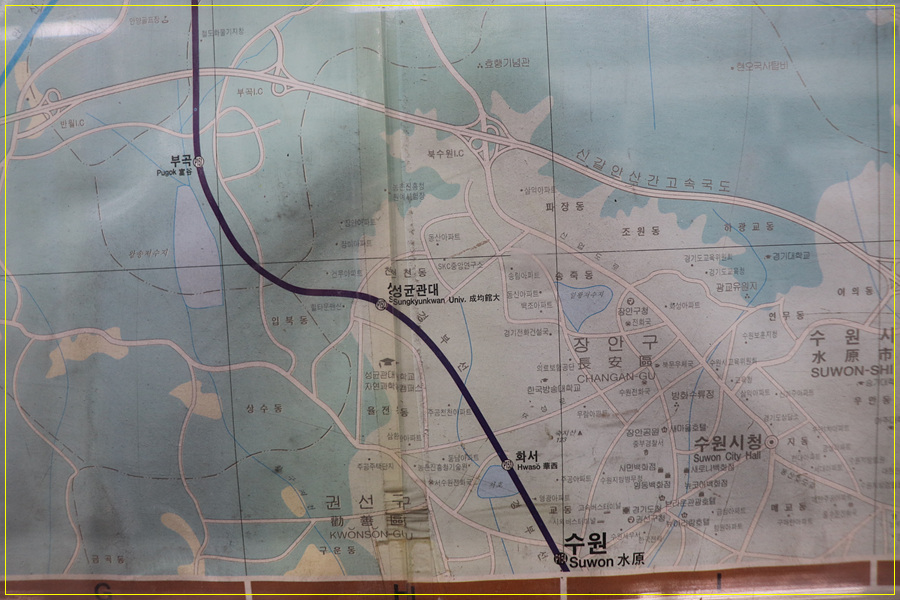 김포 전철노선도 5호선 김포공항역에 설치된, 27