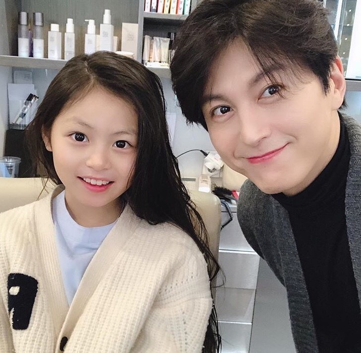  연예인부부 류수영 박하선 프로필 (나이, 키, 나이차, 학력, 고향, 편스토랑, 씨네타운, 인스타) 총정리