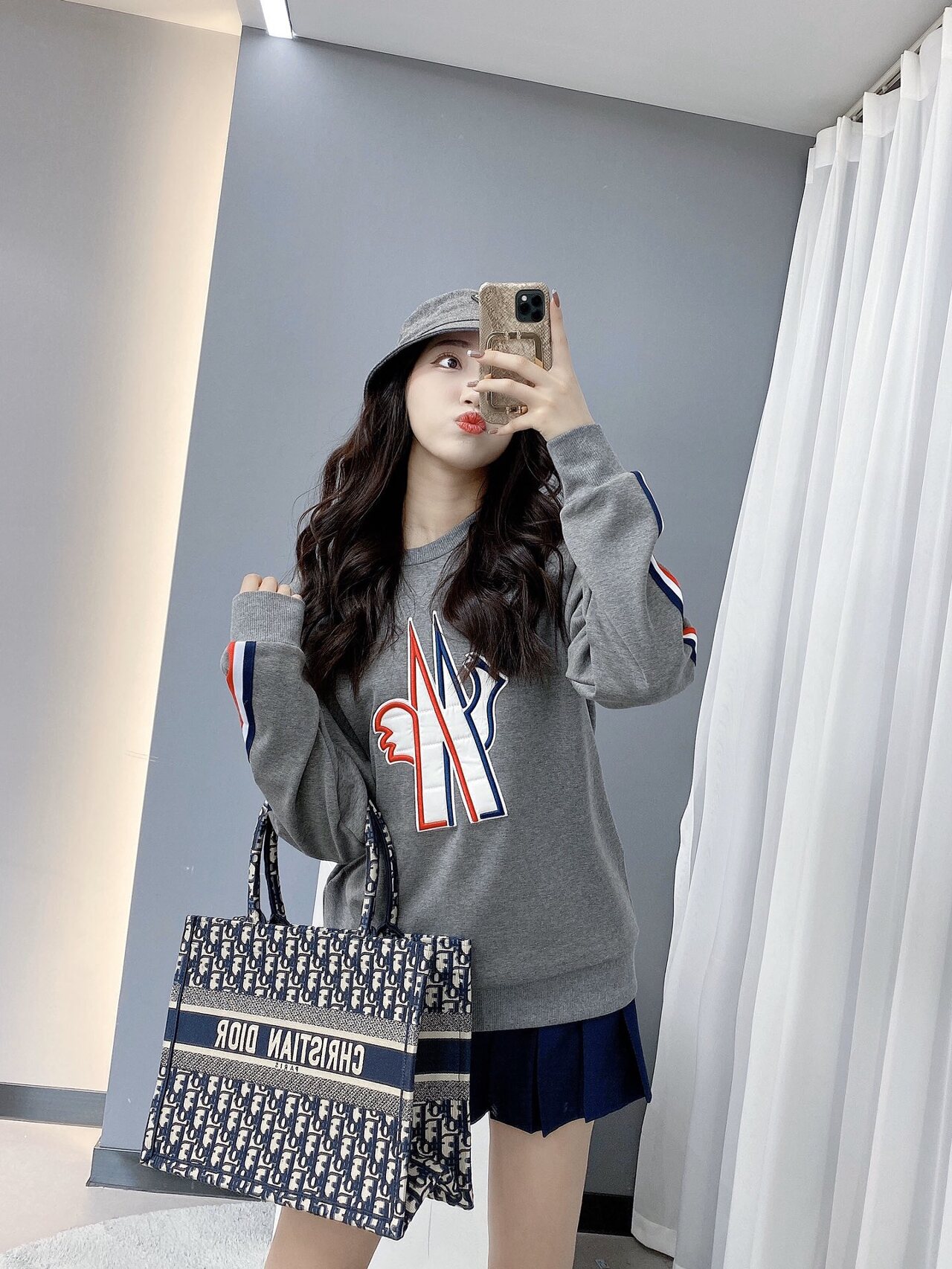  [MONCLER] 몽클레어 그레노블 스웨트 셔츠 맨투맨 티셔츠 (2 COLOR)