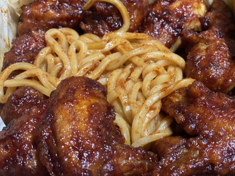 순수치킨 매콤아찔 맛있어서 자꾸 13