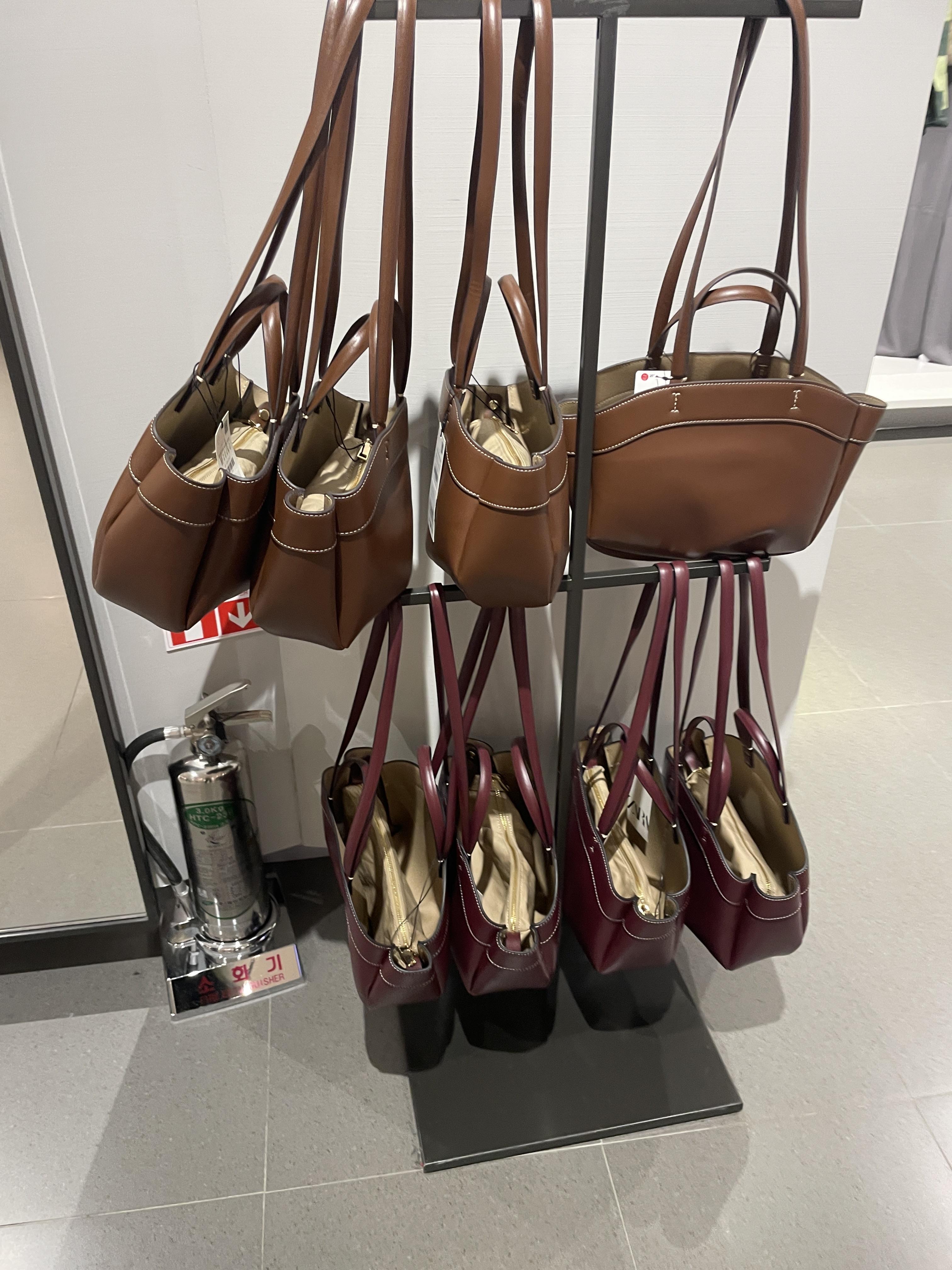 자라 세일 가방 전체보기