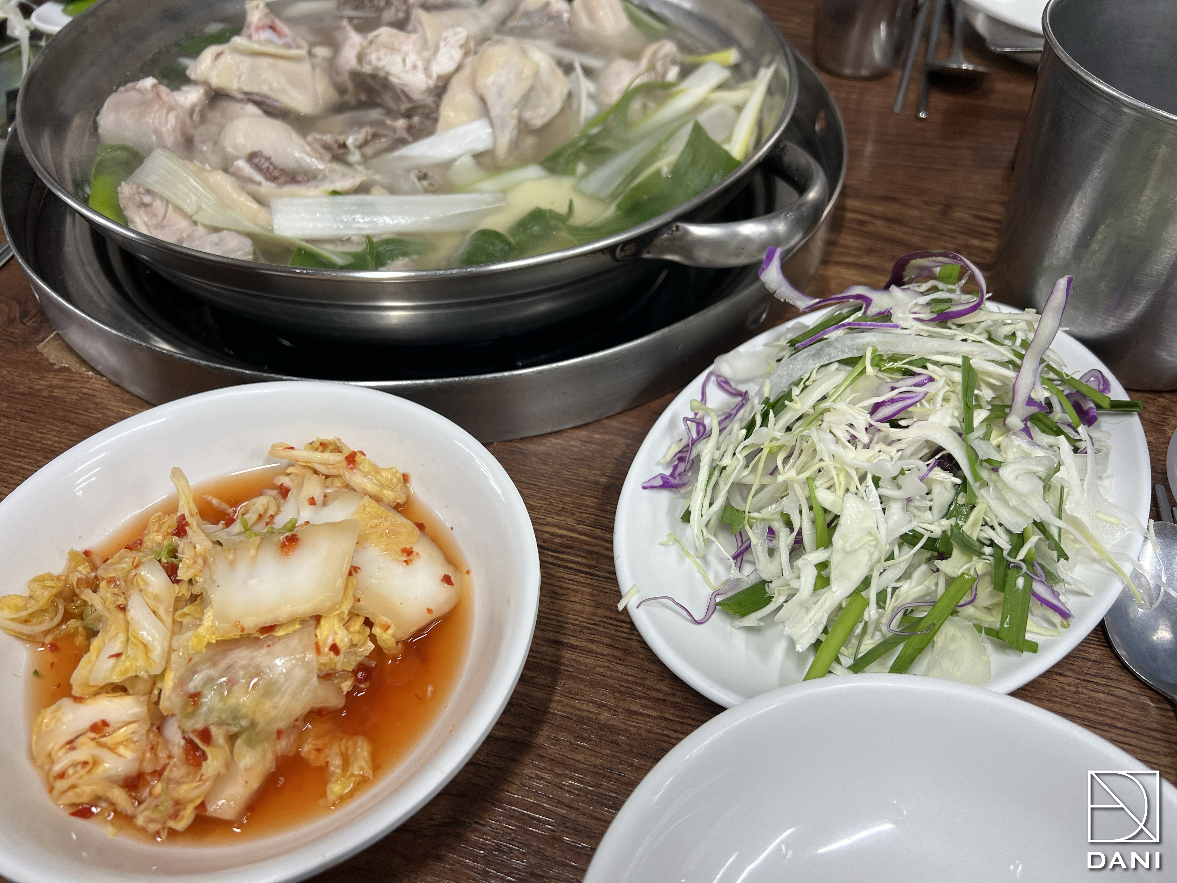 공릉동닭한마리 이미지