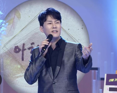 가수-강문경