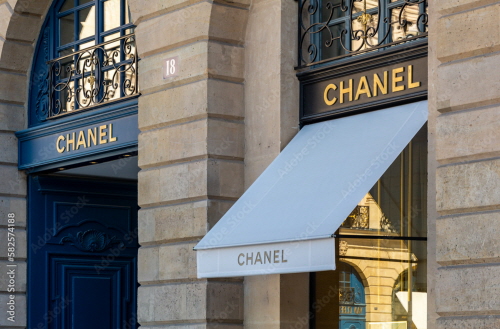 CHANEL 매장