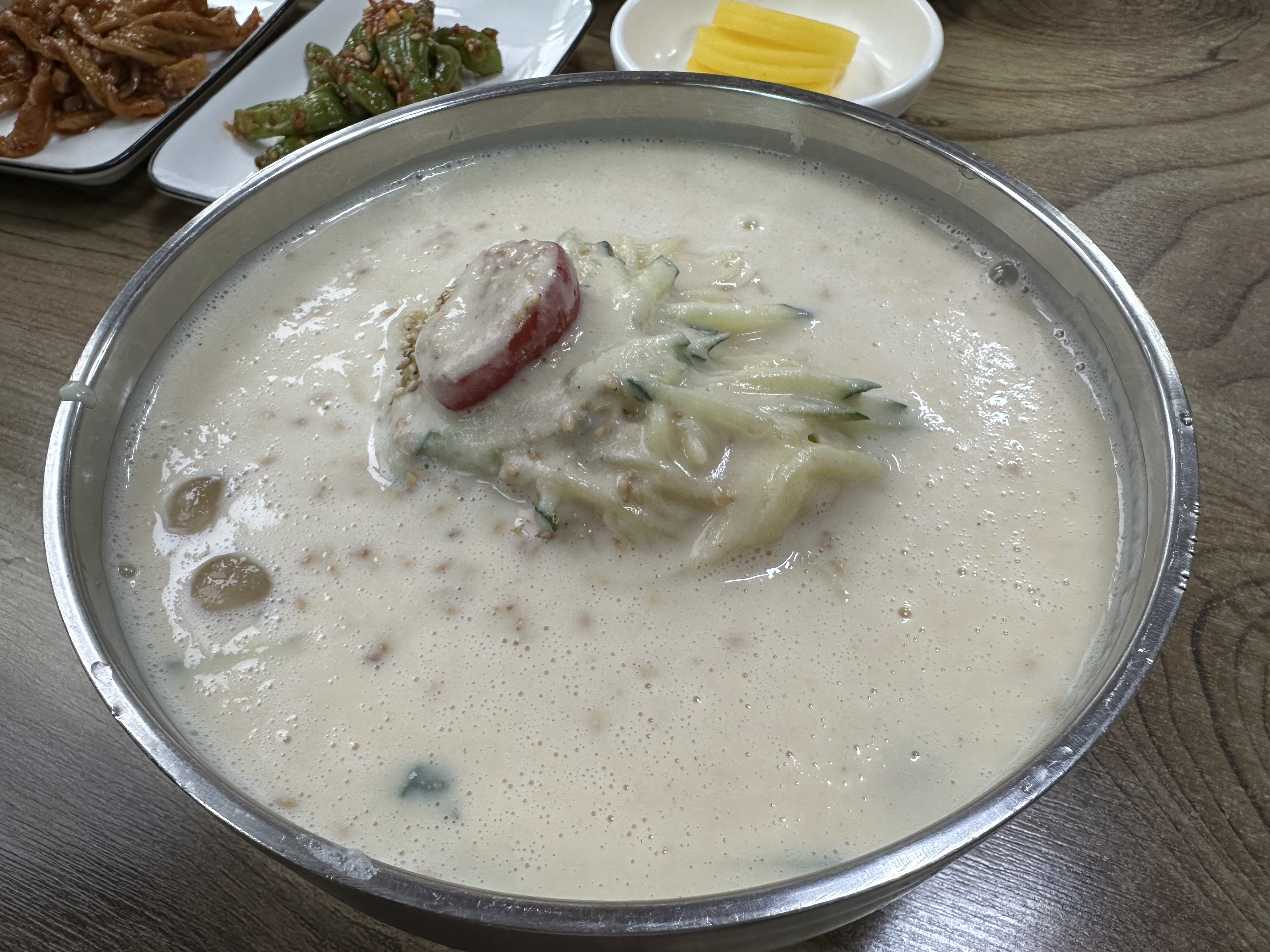  여름 보양식, 고소한 콩국수 맛집, 사천 나들목국수