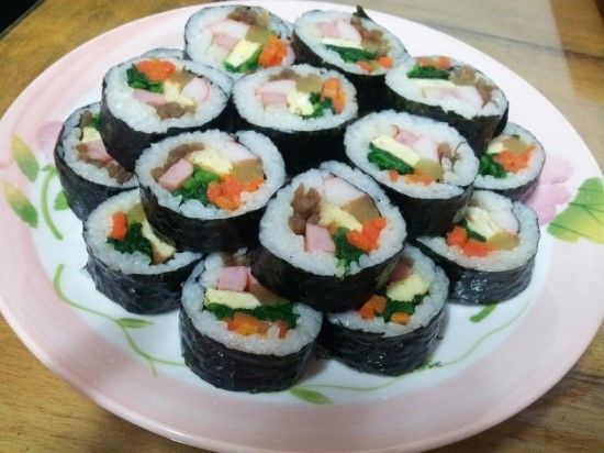 김밥 맛있게 싸는 방법