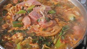 부대찌개