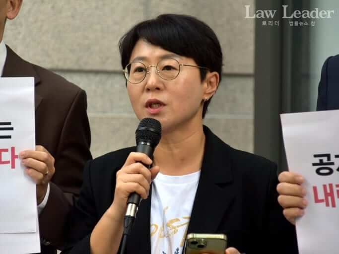 지귀연 재판장 "접대의혹" 직접 부인