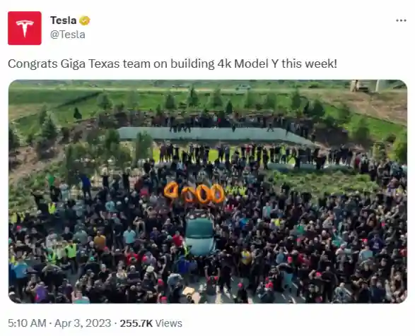 그림 4. 기가 텍사스 주당 4&#44;000대 모델 Y 생산 발표 (출처: 트위터 @Tesla)