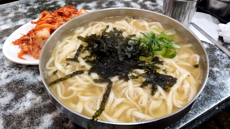 만나손칼국수