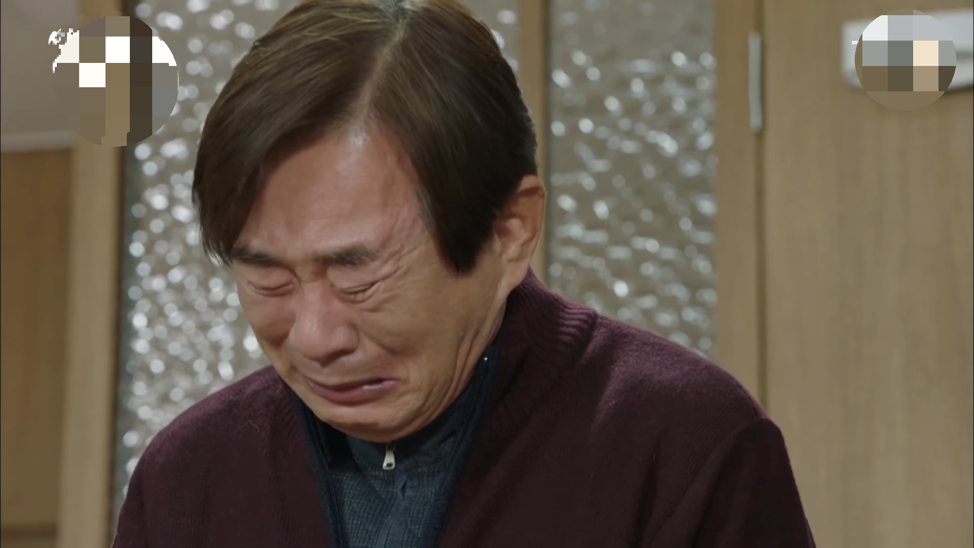 "친정엄마 장례식이 끝나자마자 조의금 총 얼마 들어왔어?"라며 반절은 시댁에 보내겠다는 남편! 남편이 조의금 봉투를 연 순간 얼굴이 파랗게 질려 쓰러지는데..