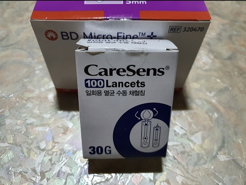 일회용-멸균-수동-채혈침-CareSens