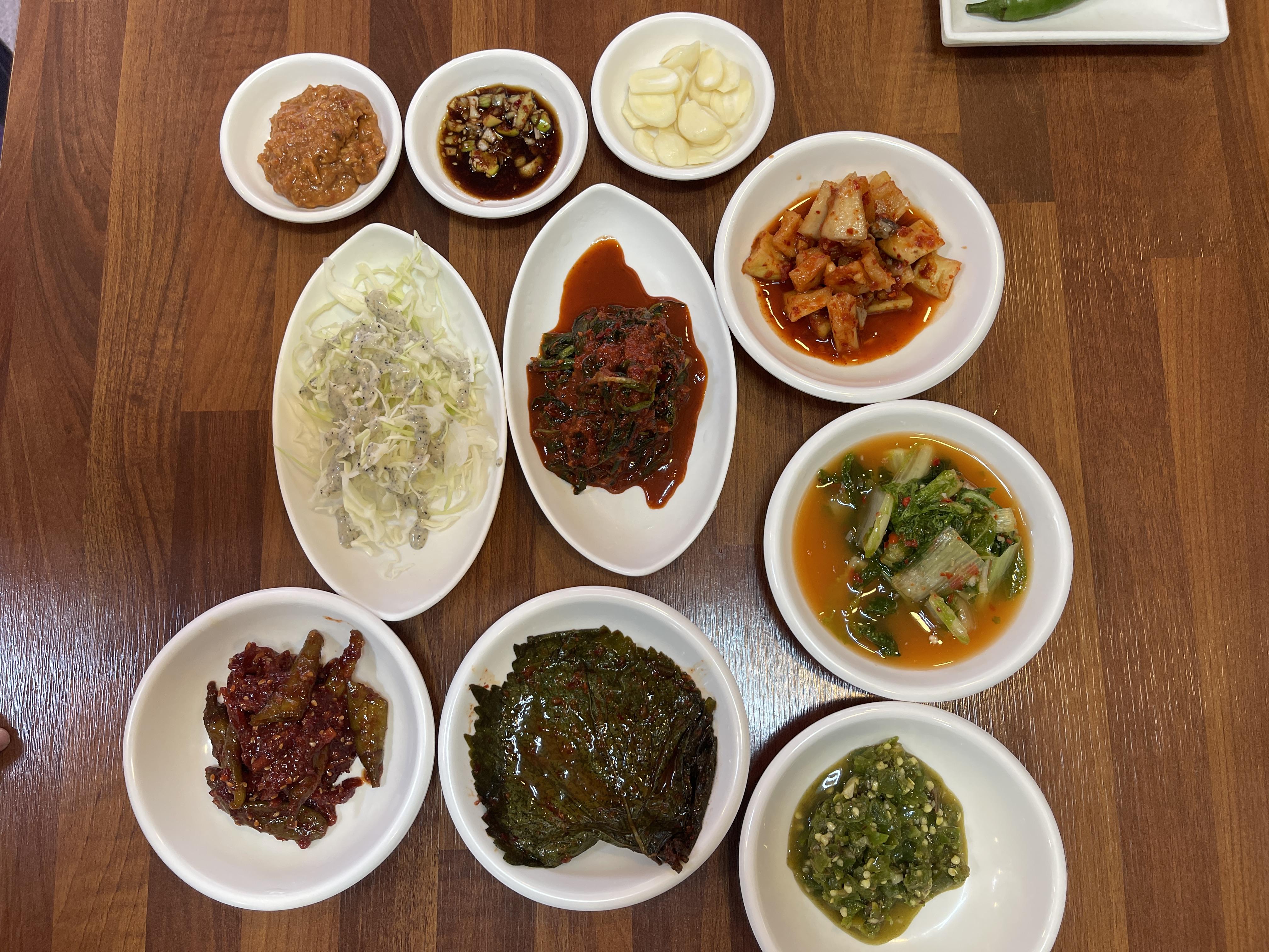 대구곱창전골맛집 영남식당 밑반찬