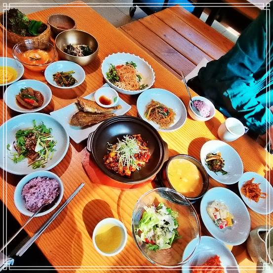  237회 이만기,동네한바퀴 해물 논고둥 가리장 그리운 친정어머니의 맛, 토속 우렁이 가리장 지리산 산청 추천 맛집 솥밥 한정식 방송 정보