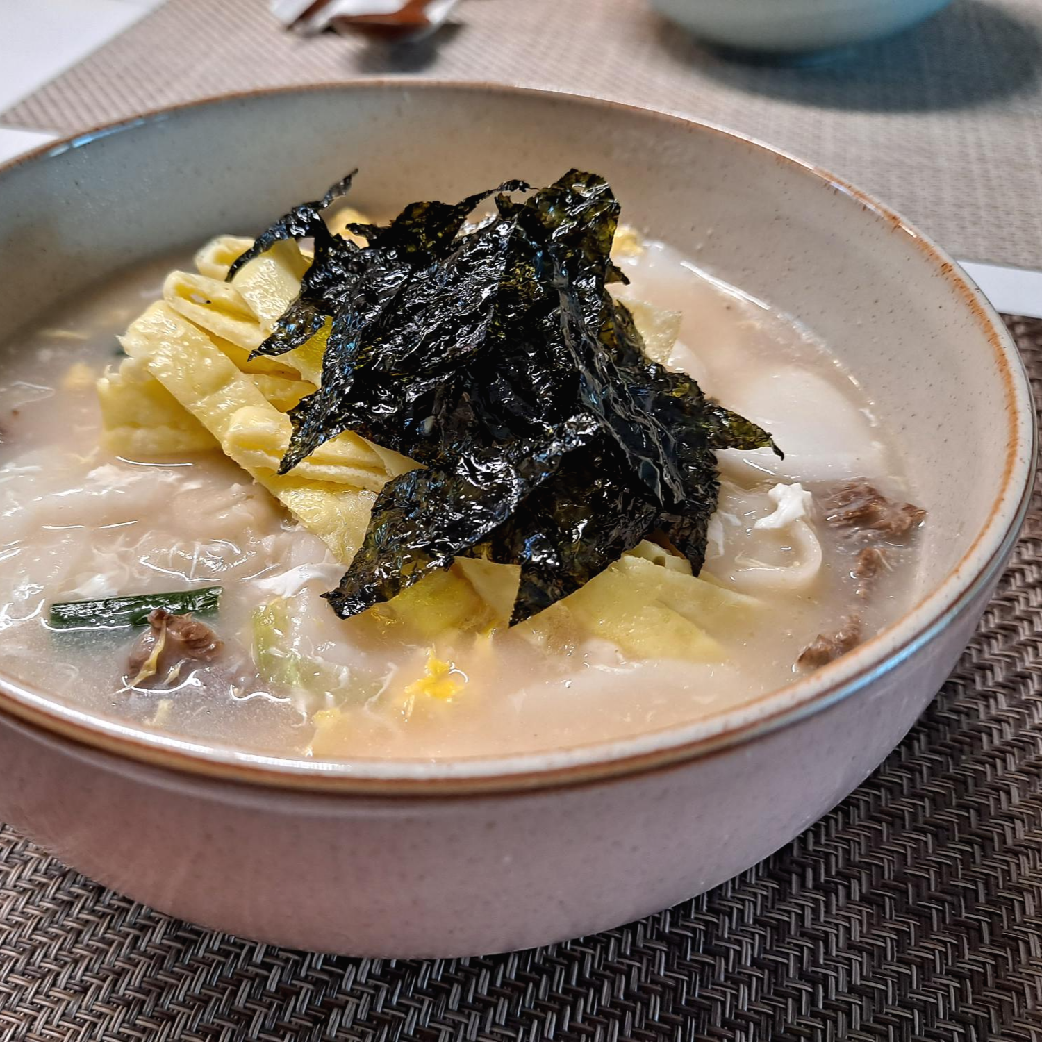  떡국 맛있게 끓이는 법 황금레시피