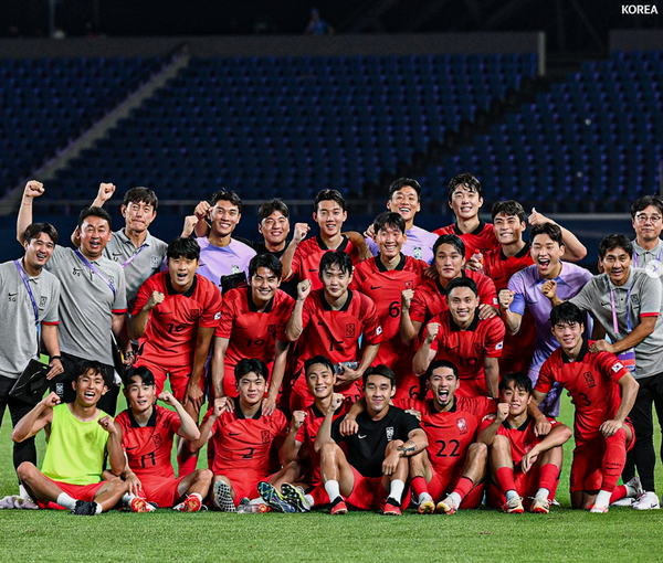 아시안게임 축구 우즈벡