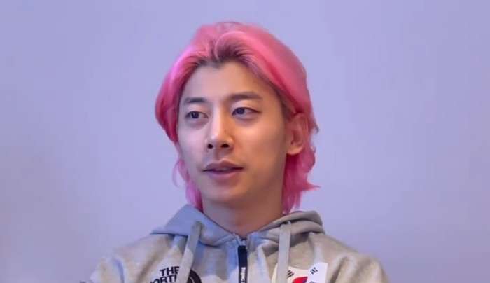 곽윤기 나이 키 프로필 가족 여자친구 곽윤기 <프로필 나이 키 유튜브 결혼 김아랑 열애설 이상형>” style=”width:100%” title=”곽윤기 <프로필 나이 키 유튜브 결혼 김아랑 열애설 이상형>“><figcaption>곽윤기 <프로필 나이 키 유튜브 결혼 김아랑 열애설 이상형></figcaption></figure>
<figure><img decoding=