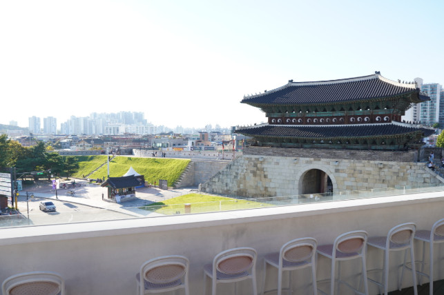 생생정보 왕의골목 수원 행궁동 카페 왕갈비빵 한복대여 정보(핫플레이스 Now)