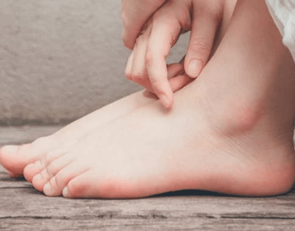 맨발 걷기 효능과 부작용&amp;#44; 명현반응