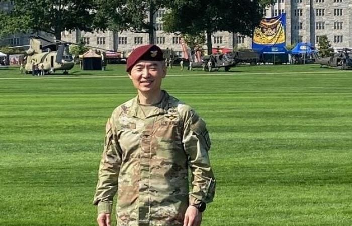  한국계 미 육군 장성 탄생  U.S. Forces Korea History Siegle promoted to Brigadier General