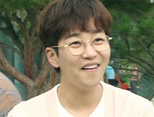  딘딘 프로필