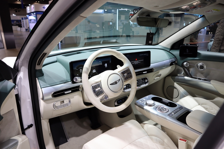 모터쇼실내가 더 10