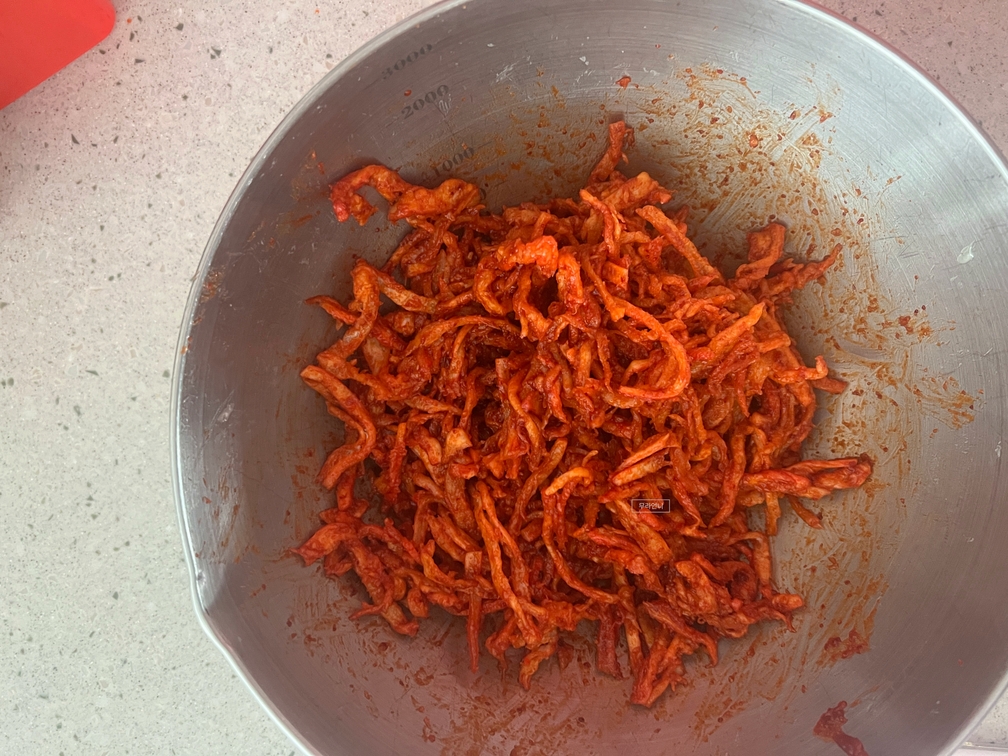 맛있고 간단한 진미채가 거의 완성되었어요