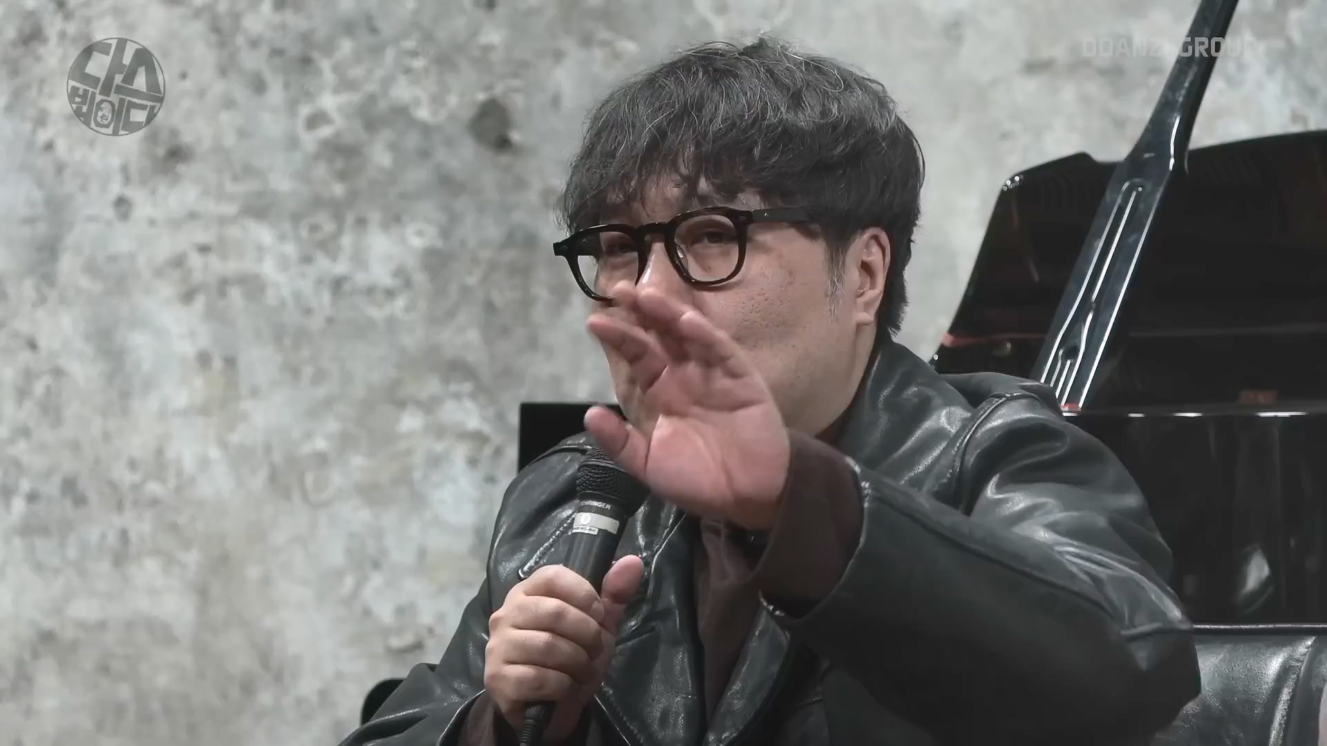 [김어준의 다스뵈이다] 337회 윤석열 체포 이렇게 하자, 박구용의 혁명 3단계, 2025 맛 좀 봐라 (1080p_30fps_H264-128kbit_AAC).mp4_20250111_164546.369.jpg