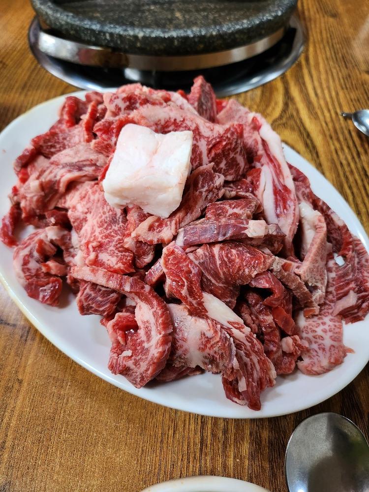 삼가식육식당 한우고급모듬