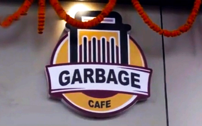 garbage cafe pic
