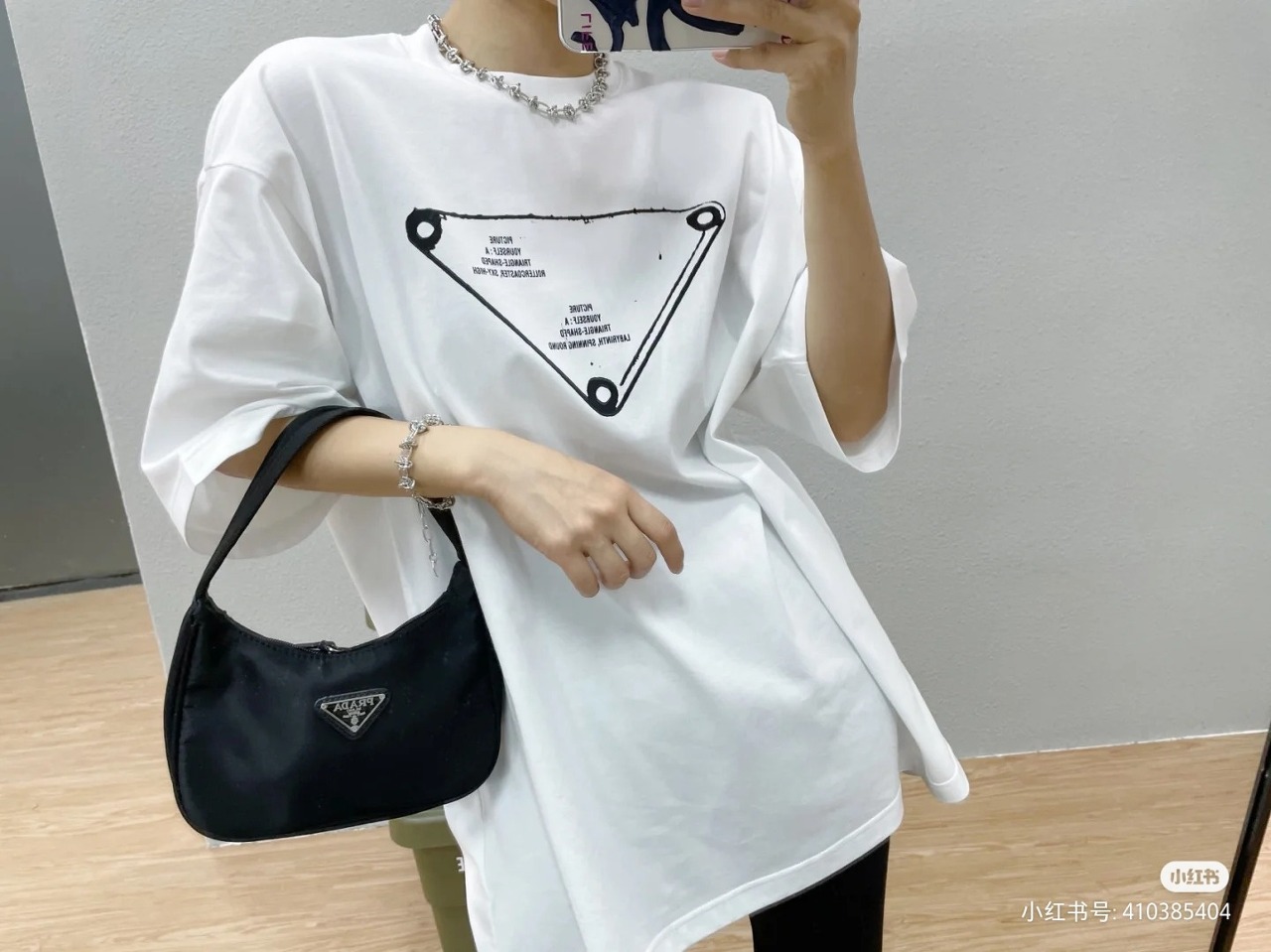  [PRADA] 프라다 프린트 코튼 반팔 티셔츠 UJN741_1YZN_F0009_S_211