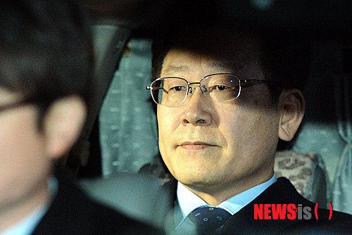  경선 3일 앞두고… 이낙연 측 "이재명 배임 혐의, 구속 대비해야" 폭탄 발언