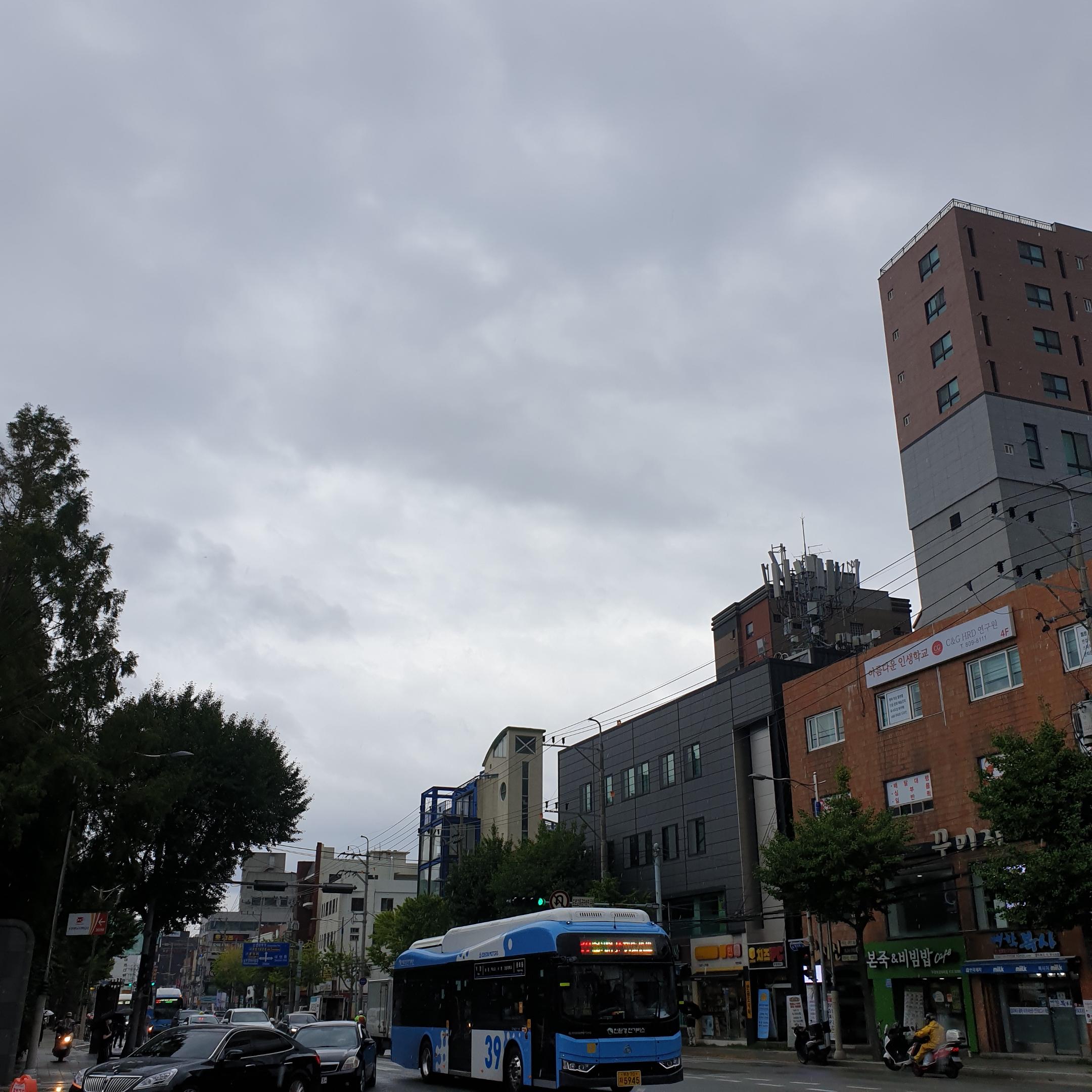  2021년 9월1일 부산날씨 /서울날씨 / 오늘부산날씨 / 오늘맑음 / 오늘부산날씨 / 부산황사 /내일부산날씨/서울내일날씨/전국황사/오늘황사