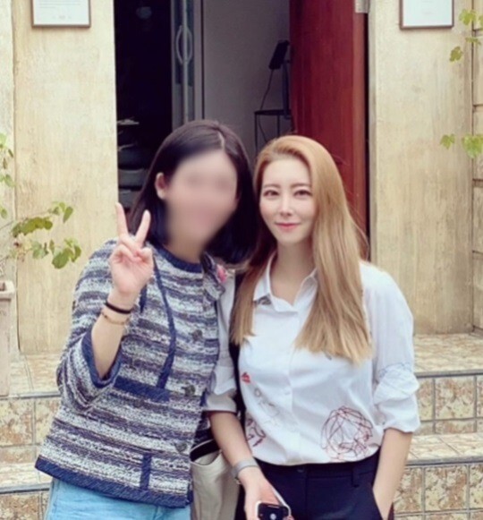  '김태우'김애리, 40대 애셋맘이 20대 같아..딱 보면 완전 연예인