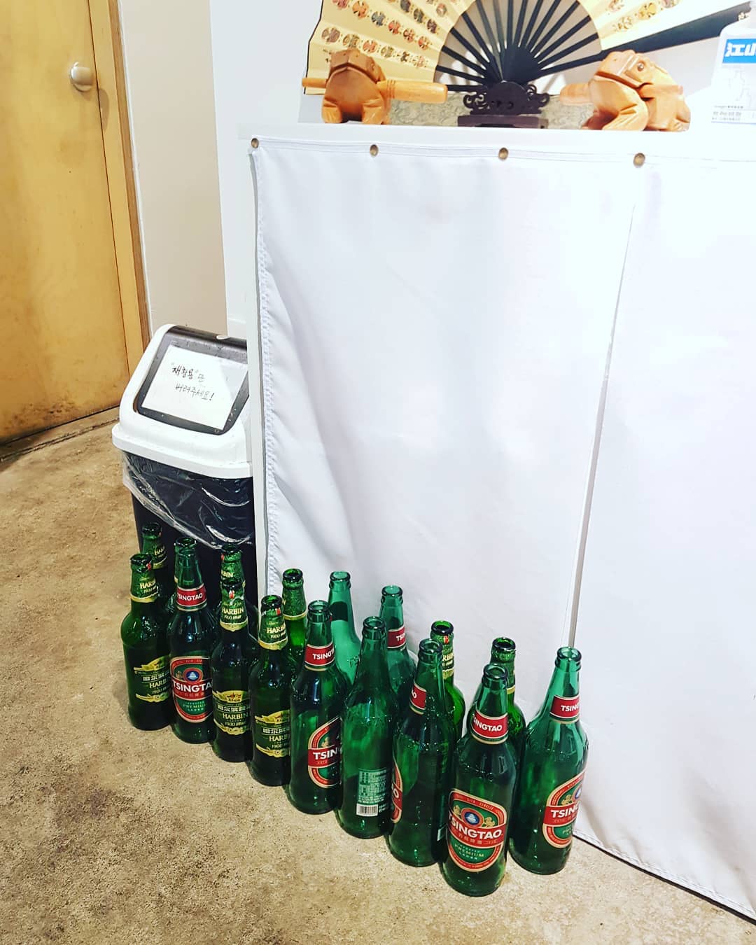 삼창교자 내부
