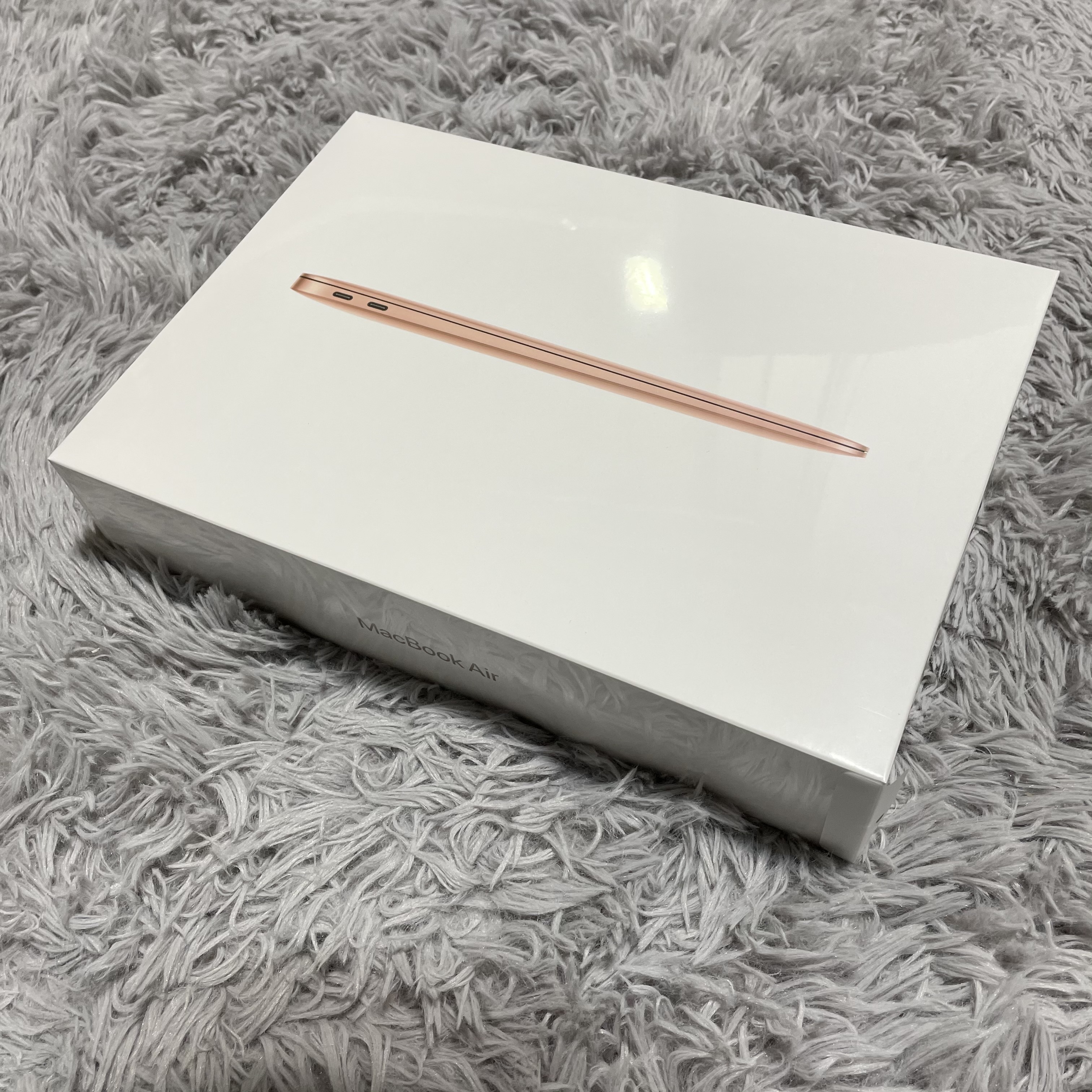  M1 프로세서 탑재 맥북에어 개봉기