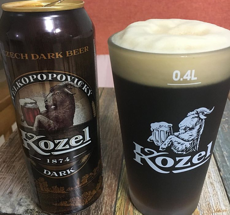  여름을 위한 맥주잔 수집(수입 맥주잔)