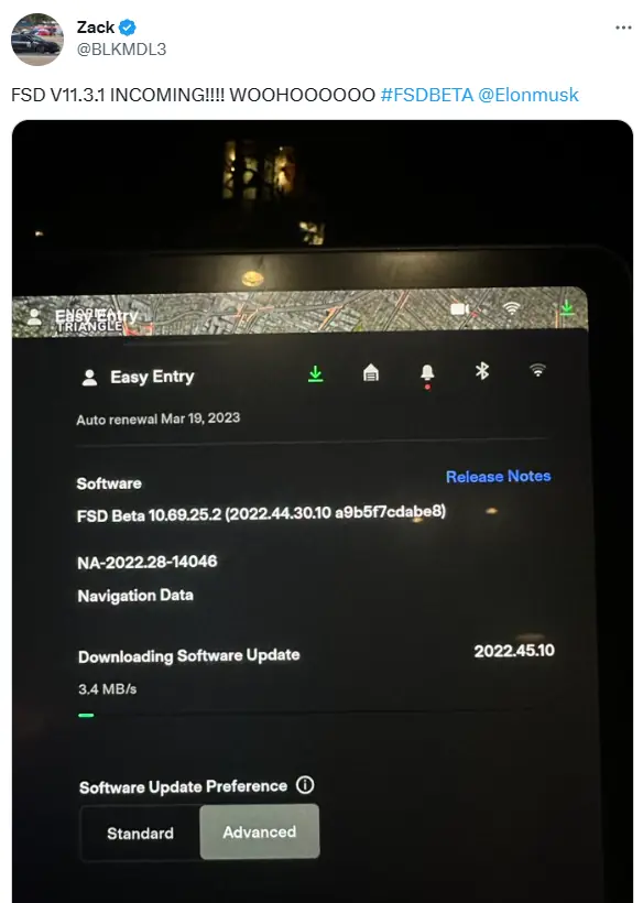 그림 1. FSD V11.3.1 Incoming! (출처: 트위터 @BLKMDL3)
