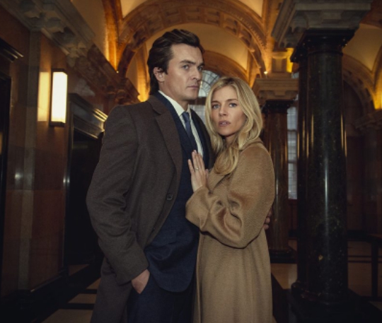 넷플릭스 영국 드라마 추천 '아나토미 오브 스캔들' 줄거리 등장인물 원작 시에나 밀러 미셸 도커릴 파트너 프로필 16