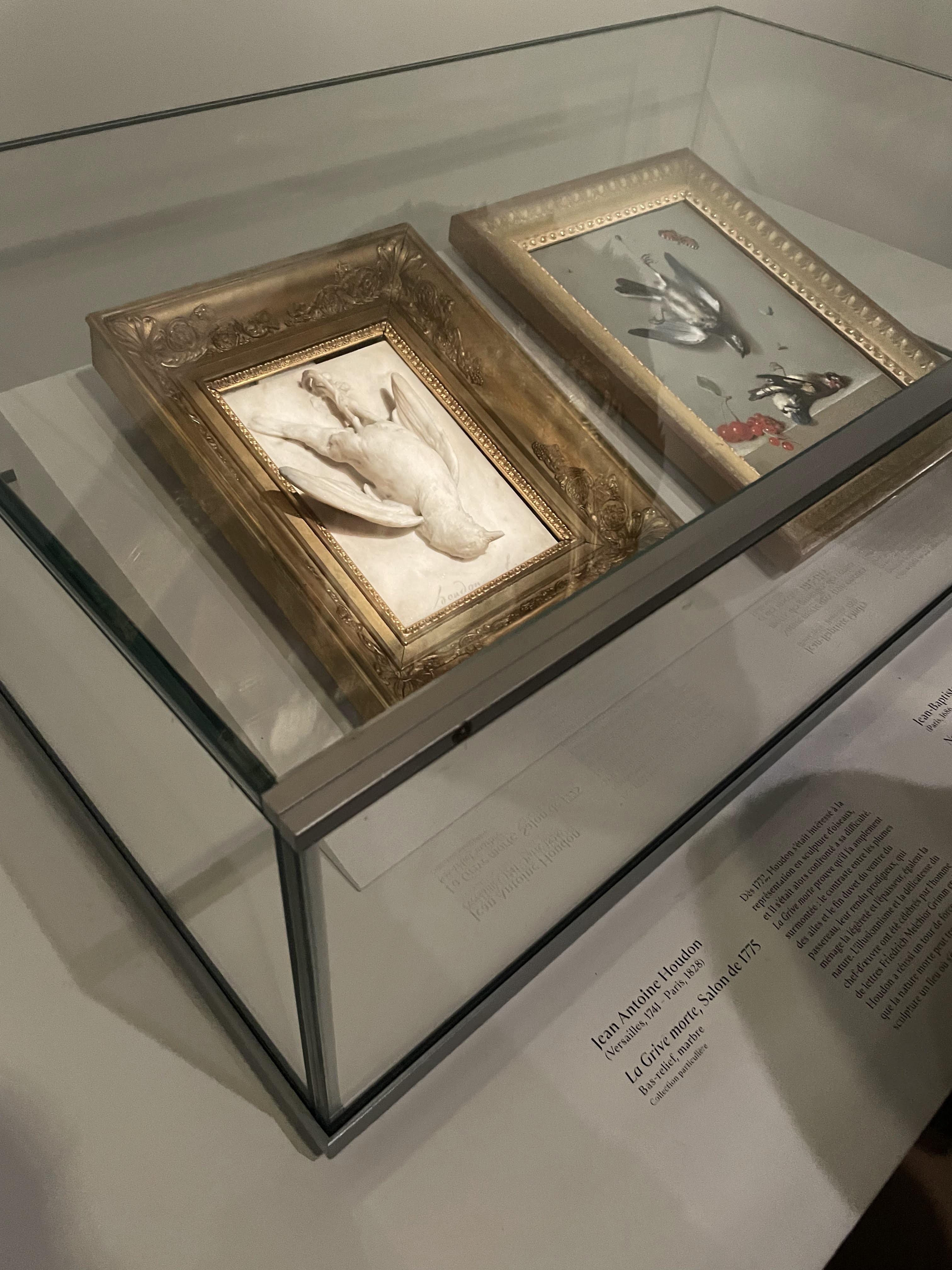 사물들, 루브르박물관 전시회, 25