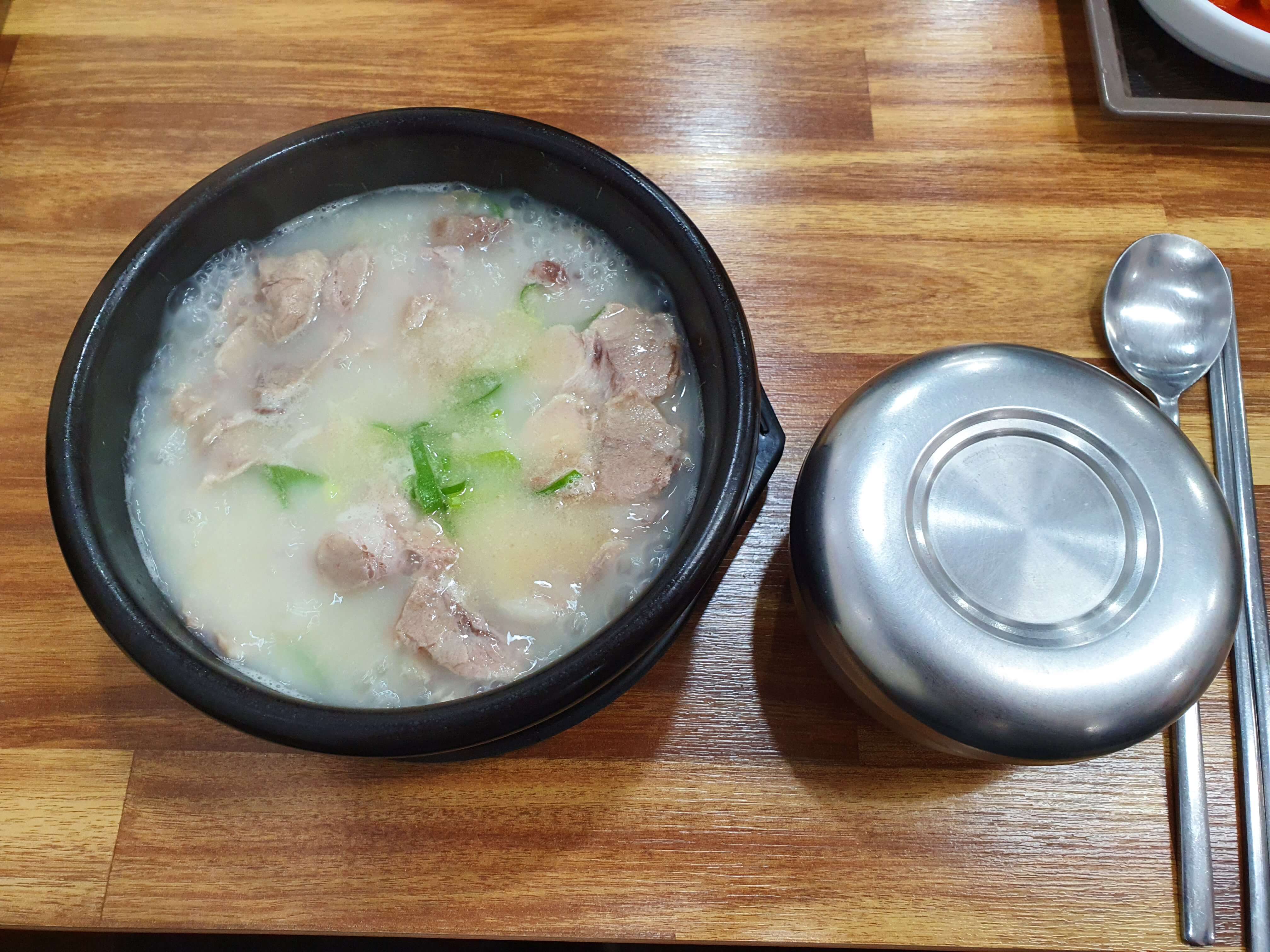 돼지국밥-확대-사진