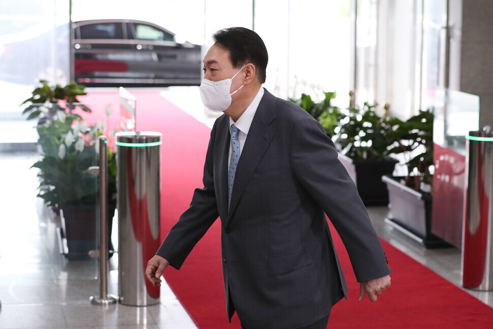  박근혜보다 못한 윤석열의 중도 전략