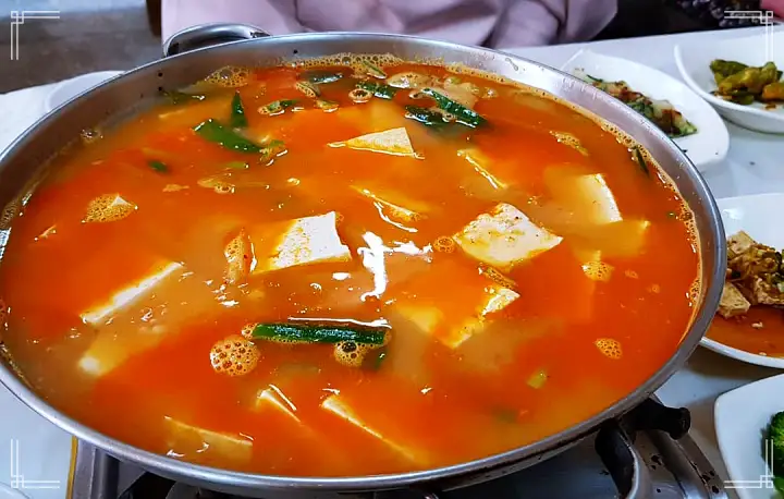 이만기 동네한바퀴 시즌2 북어찌개 백반 천하장사 씨름대회 단골집 충북 보은 맛집 소개