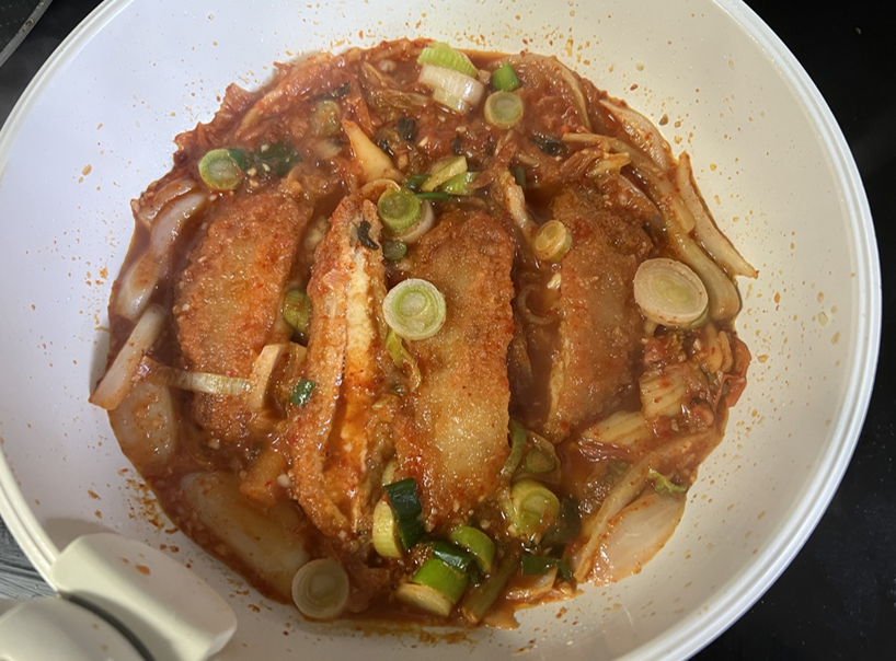  김치나베 돈가스 만들기_ 마켓컬리 치즈돈까스 추천