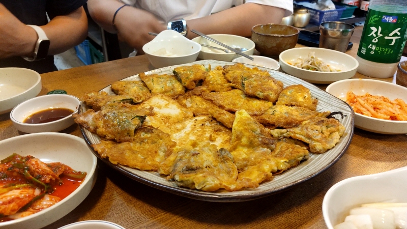  비 오는 날에는  '교대전집'c️