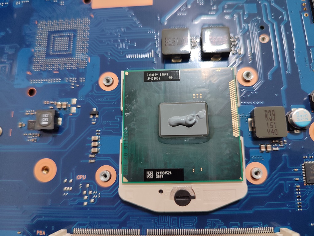 NT-RV520 CPU 서멀 컴파운드 재도포