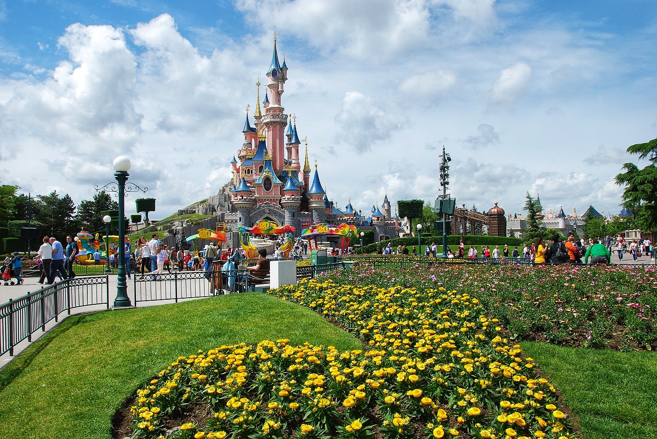 파리-디즈니랜드-놀이공원-꽃