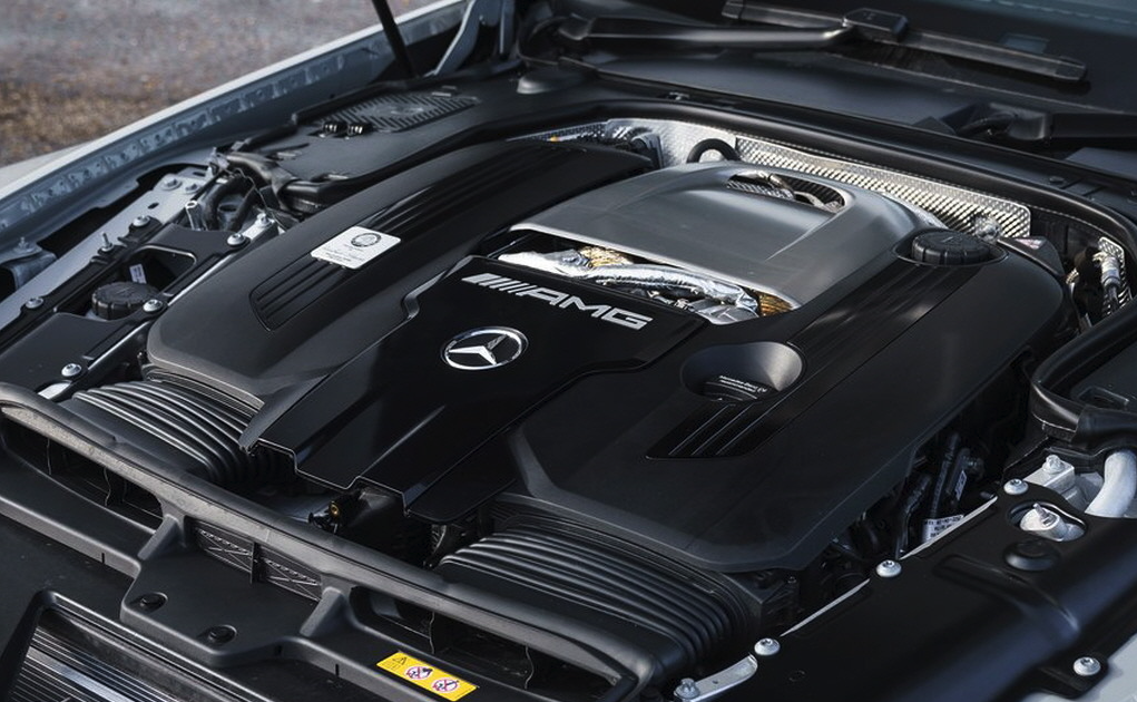 메르세데스 벤츠 AMG SL 100대 한정판 골든 코스트 공개